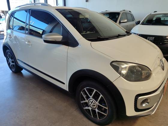 VOLKSWAGEN CROSS UP 1.0 TSI 12V FLEX 4P MANUAL VOLKSWAGEN CROSS UP 1.0 TSI 12V FLEX 4P MANUAL